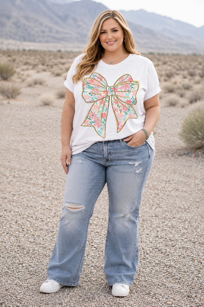 Floral Bow Tee Curvy