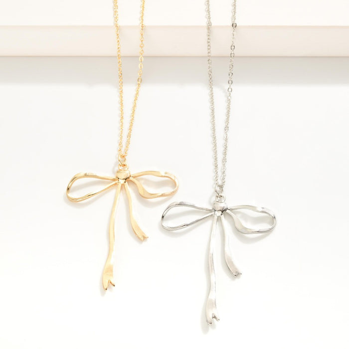 Pretty Little Bow Necklace