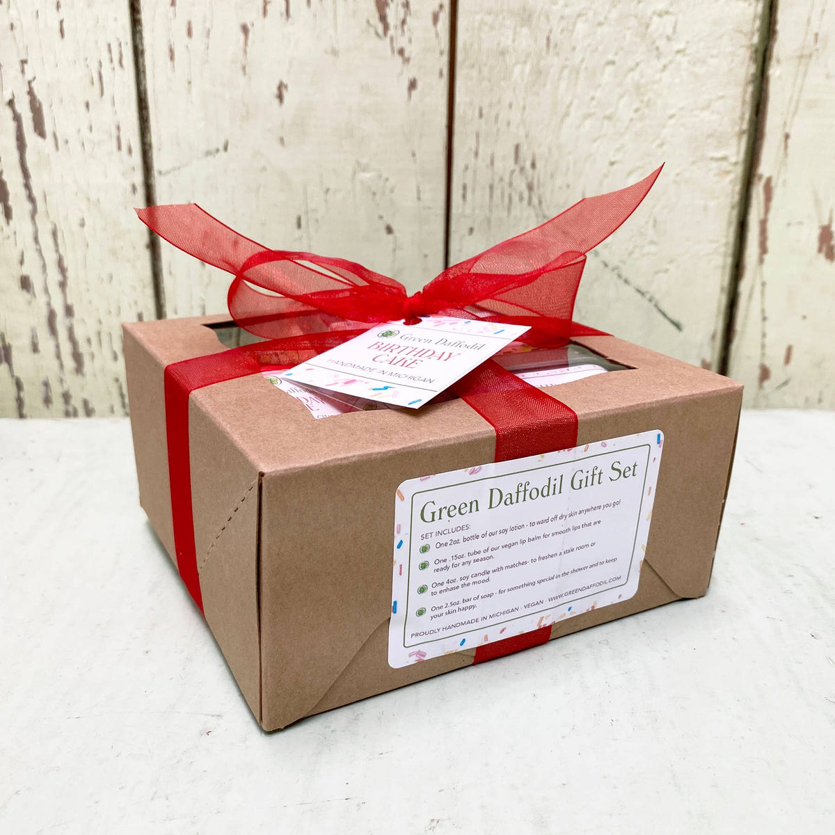 Birthday Cake Boxed Gift Set - Vanilla Cake Happy Birthday!