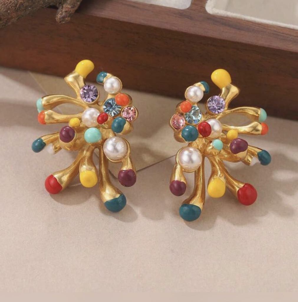 Lessie Earrings