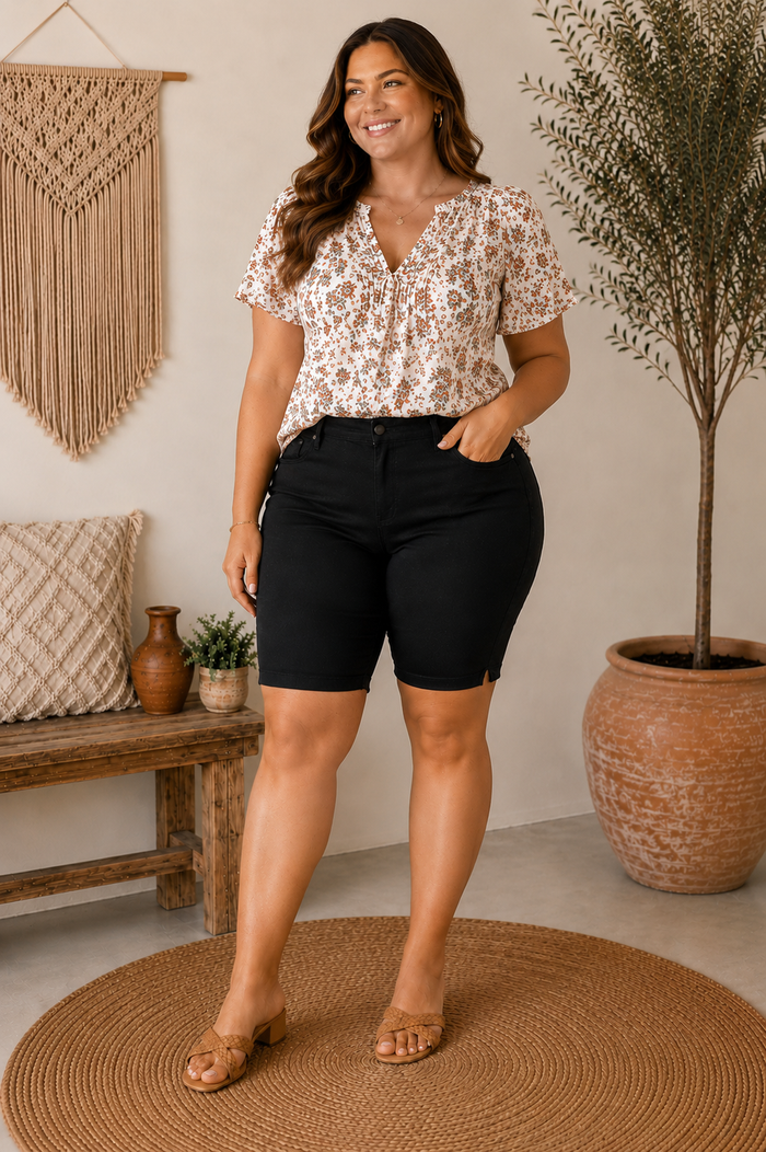Winnie YMI Hyperstretch Shorts Curvy