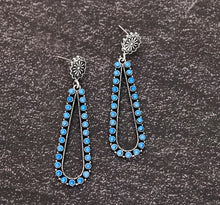 Leading Lines Earrings