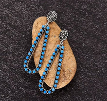 Leading Lines Earrings