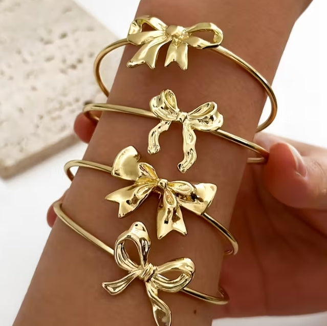 Live For Today Bow Bracelet Set