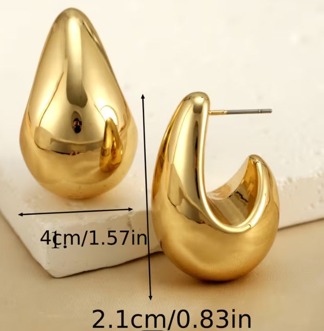 Just A Theory Earring Set
