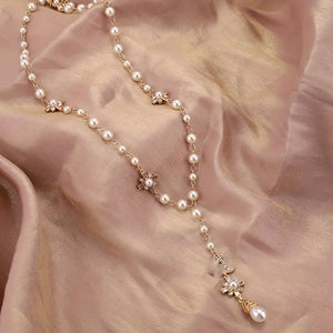Ariana Necklace