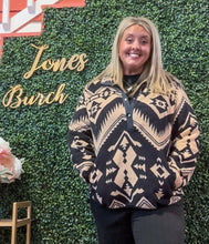 Gia Pullover in Curvy