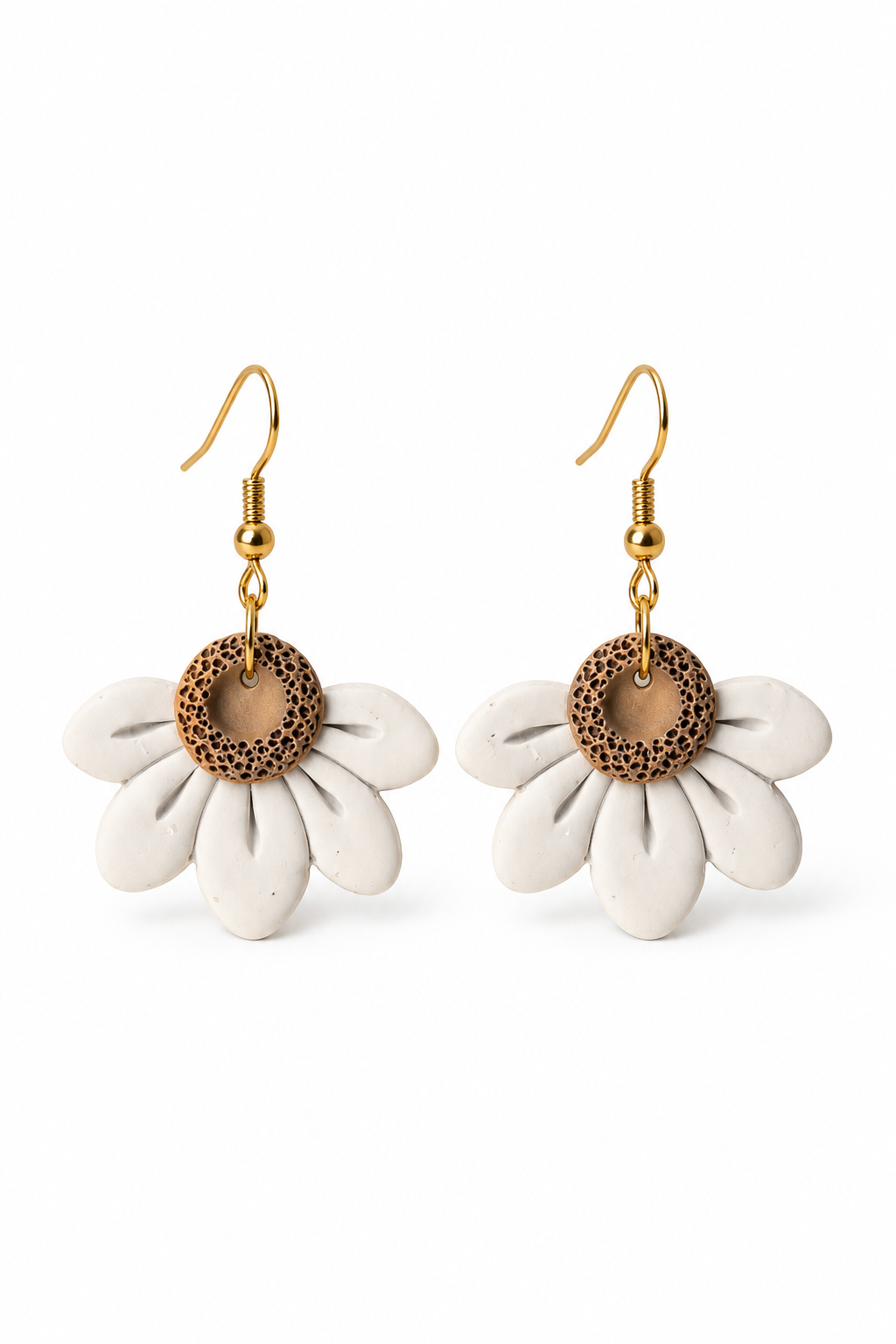 Cottage Daisy Clay Earrings