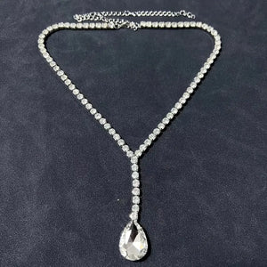 Dazzle Me Necklace