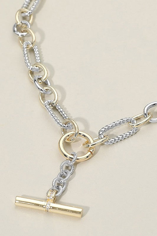 Echo Toggle Necklace