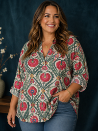 Emerson Clover Top Curvy