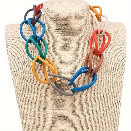 Front and Center Necklace