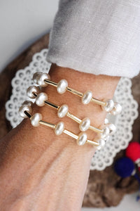 Jessie Floating Pearls Bracelet Set