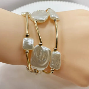 On The Move Bracelet Set