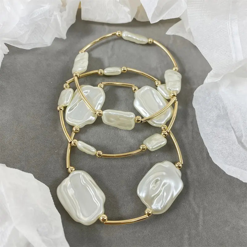 On The Move Bracelet Set