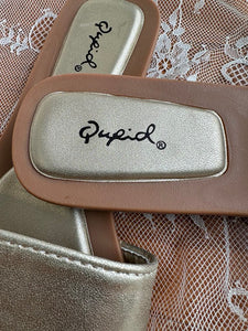 Take A Look Around Sandals