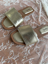 Take A Look Around Sandals