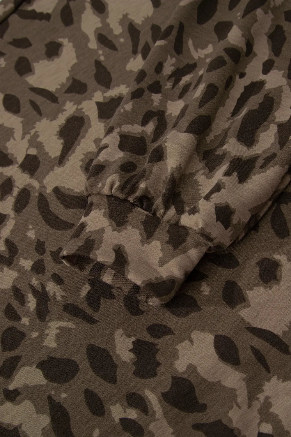 Quincy Leopard Raw Seam Pant Set