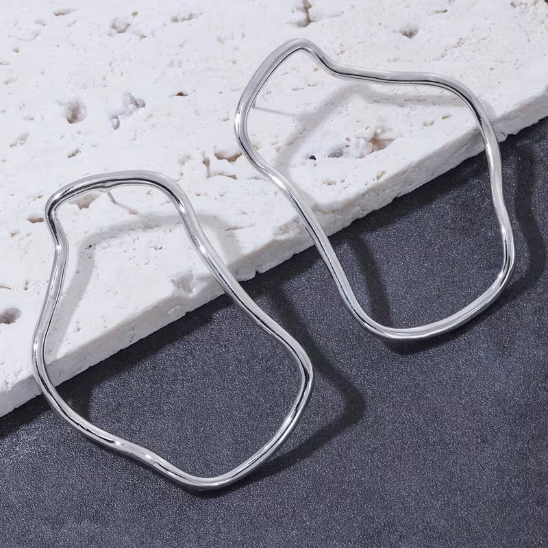 Southern Twist Earrings