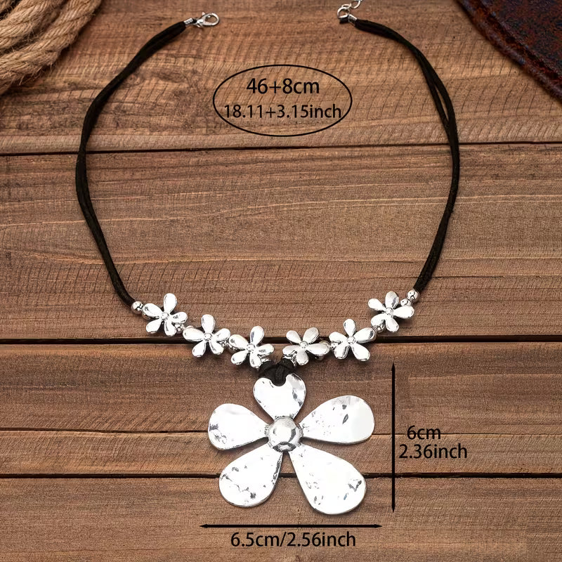 Boho Beauty Necklace