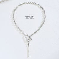 Weekend Chic Necklace