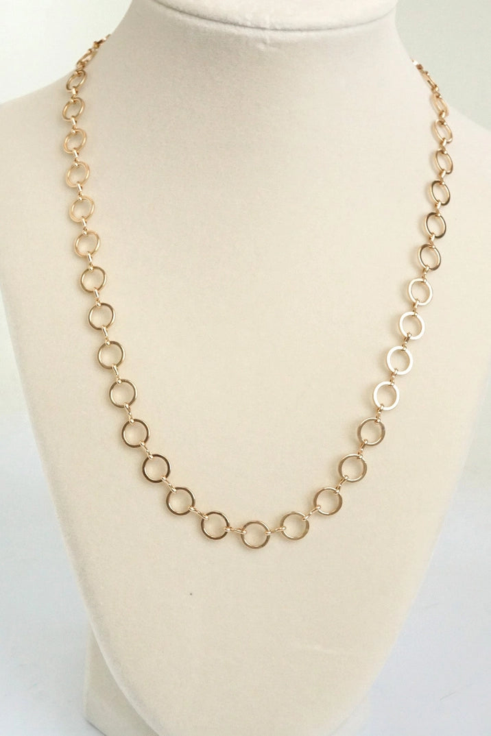Winnie Small Circle Dainty Chain Necklace